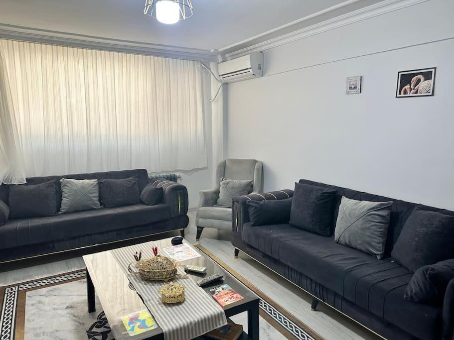 Apartment Aksaray'da 2+1 Genis