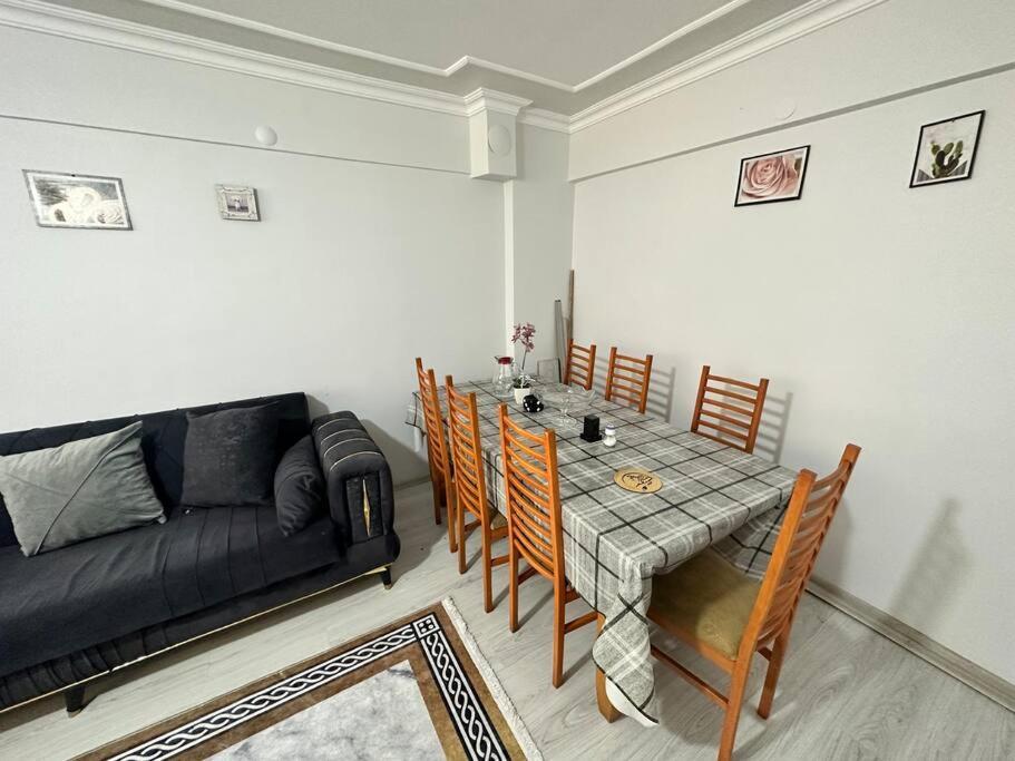 Aksaray'da 2+1 Genis Daire İstanbul